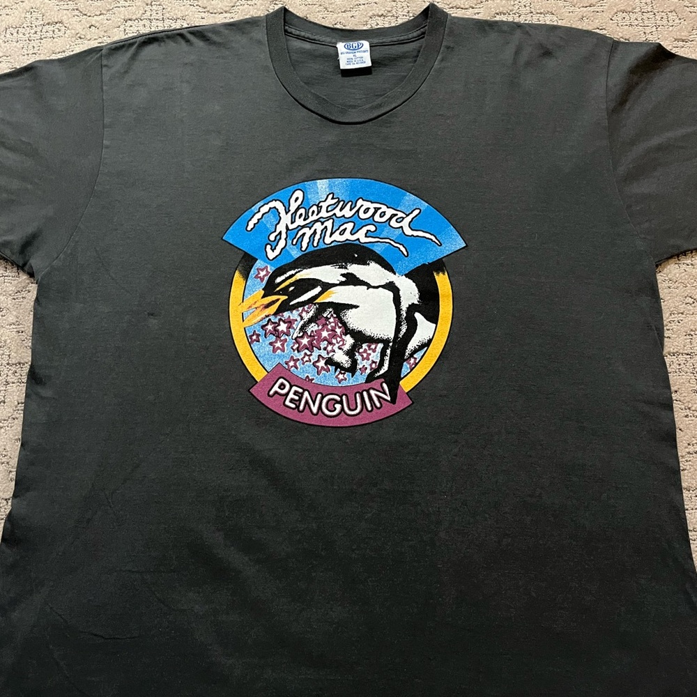 🎸 '03 Fleetwood Mac Band Penguin Album Graphic Bill Graham Promoter Rare T Shirt - Picture 2 of 13
